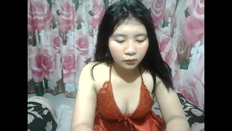 Snapshot of cutie_ethel chatting on May 6, 2026, 11:32 pm cutie_ethel online show from May 6, 2026, 11:32 pm