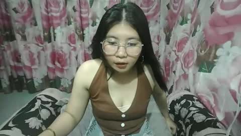 Snapshot of cutie_ethel chatting on May 14, 2026, 12:17 am cutie_ethel online show from May 14, 2026, 12:17 am