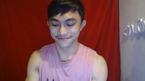 cutie_hunk69 online show from July 16, 2026, 12:44 pm