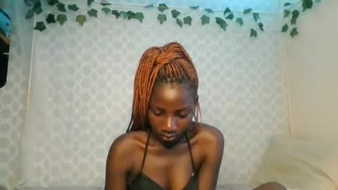 Snapshot of cutie_liqy chatting on June 3, 2026, 11:43 pm Liqy online show from June 3, 2026, 11:43 pm