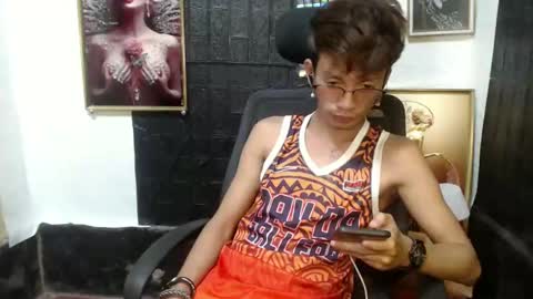 cutie_mico online show from February 4, 2025, 9:07 am