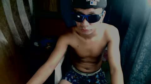 cutie_mico online show from July 24, 2026, 7:06 am