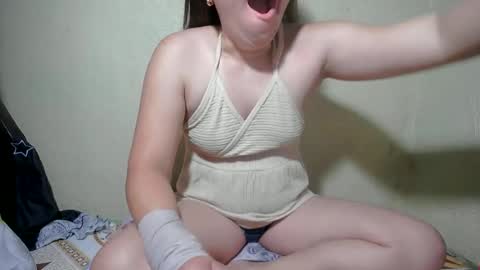 cutie_pie02 online show from June 29, 2026, 7:14 pm