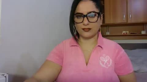 Snapshot of cutieammy chatting on December 15, 2025, 12:26 am Ami online show from December 15, 2025, 12:26 am