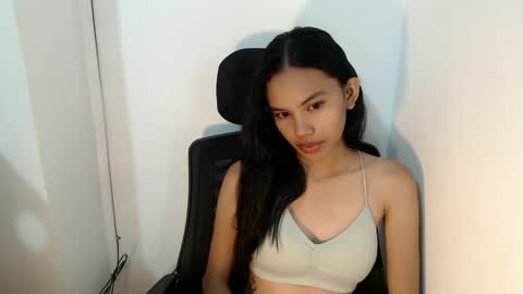 Snapshot of cutiee_lily2 chatting on May 31, 2026, 1:25 am cutiee_lily2 online show from May 31, 2026, 1:25 am