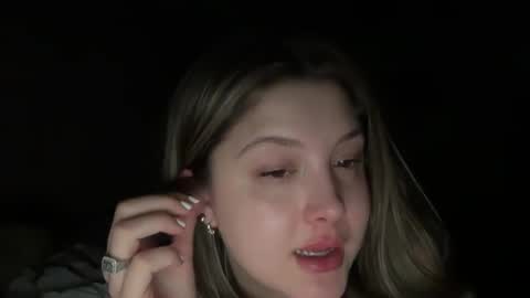 Cutieoggg420 online show from March 25, 2026, 4:51 am