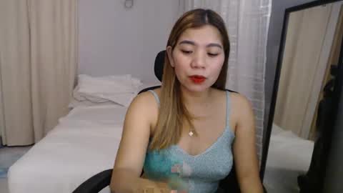 Snapshot of cutiepie3049 chatting on February 28, 2025, 11:47 am Myra online show from February 28, 2025, 11:47 am