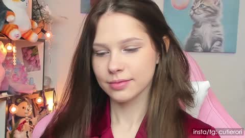 Snapshot of cutierori chatting on January 25, 2025, 5:07 am Rori  Instagram cutierori  online show from January 25, 2025, 5:07 am