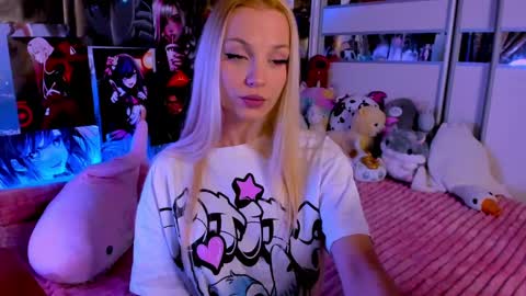 Nora online show from February 3, 2025, 9:29 pm