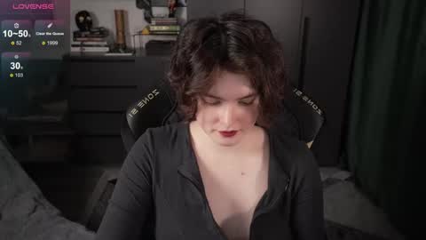 Snapshot of cybersamuraii chatting on May 31, 2026, 7:48 pm Helen Blossom online show from May 31, 2026, 7:48 pm