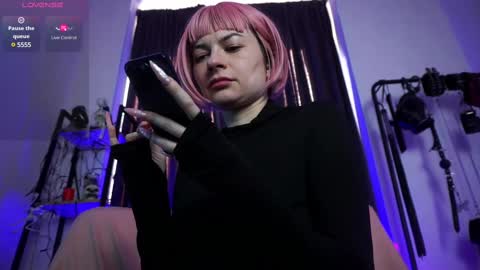 Lily Goddess online show from February 13, 2025, 8:17 am