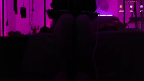 Snapshot of cyberxgoddess_ chatting on May 17, 2026, 8:16 pm Lily Goddess online show from May 17, 2026, 8:16 pm