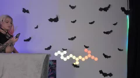 Snapshot of cyberzoe chatting on October 22, 2025, 5:02 pm cyber zoe online show from October 22, 2025, 5:02 pm