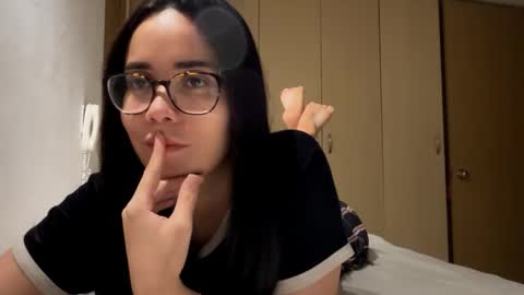 Snapshot of cyborgmuse chatting on February 9, 2026, 5:22 am cyborgmuse online show from February 9, 2026, 5:22 am