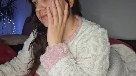 Cyndee Winter online show from October 22, 2025, 7:35 pm