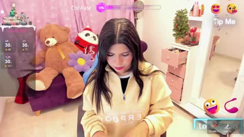 Cynthia online show from December 19, 2024, 2:24 pm