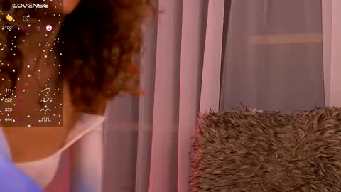 Ivy online show from December 22, 2025, 4:09 am