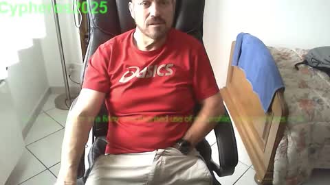 Chris online show from October 16, 2025, 8:59 am