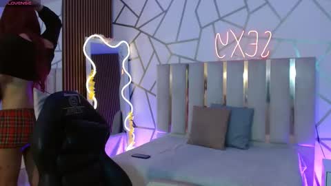 Snapshot of cyrus_tay chatting on December 17, 2025, 12:11 pm cyrus_tay online show from December 17, 2025, 12:11 pm