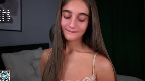 Isabella online show from November 15, 2025, 1:03 am