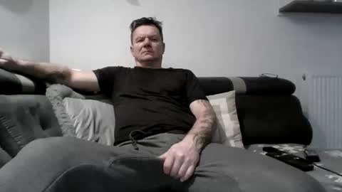 Snapshot of czerbis chatting on January 6, 2025, 8:03 am czerbis online show from January 6, 2025, 8:03 am