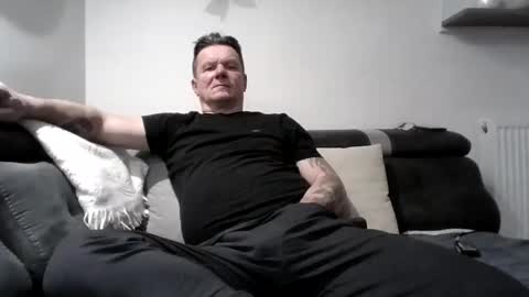 Snapshot of czerbis chatting on February 14, 2025, 10:25 pm czerbis online show from February 14, 2025, 10:25 pm