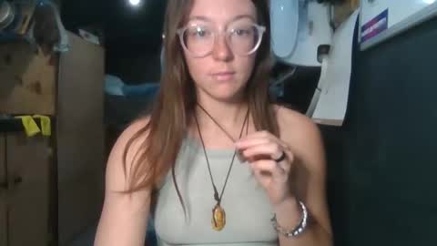 d3sert_moon online show from December 15, 2025, 9:08 pm