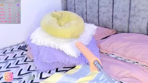 Snapshot of d_r_e_w_ chatting on March 2, 2025, 1:26 am Sofia online show from March 2, 2025, 1:26 am