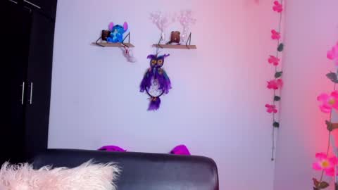 Ailyn  online show from January 30, 2025, 4:58 am