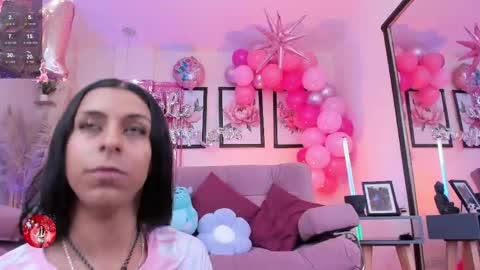 Daniela  online show from May 22, 2026, 12:00 pm