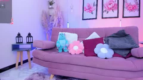 Snapshot of daaniela_moon chatting on June 26, 2026, 11:58 am Daniela online show from June 26, 2026, 11:58 am
