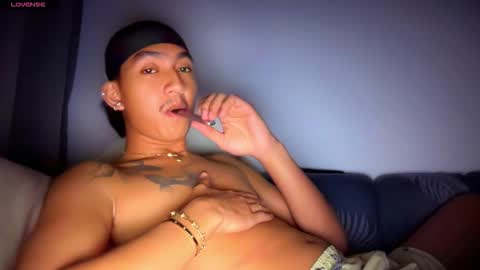 Snapshot of daario_nahariss chatting on October 15, 2025, 7:58 pm online show from October 15, 2025, 7:58 pm