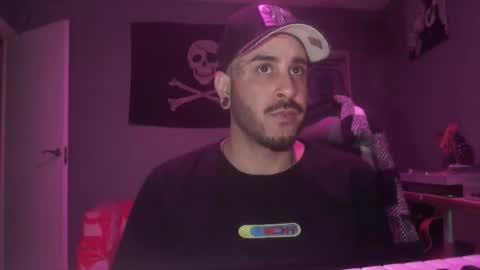 Snapshot of dabirdfree chatting on October 13, 2025, 7:36 pm Destroyer online show from October 13, 2025, 7:36 pm