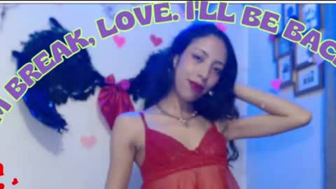 Snapshot of dabria_luxe chatting on July 10, 2026, 11:35 am dabria_luxe online show from July 10, 2026, 11:35 am