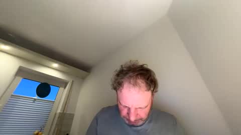 dachdecker7269 online show from April 7, 2026, 4:24 am