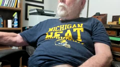 dack47 online show from June 12, 2026, 7:40 am