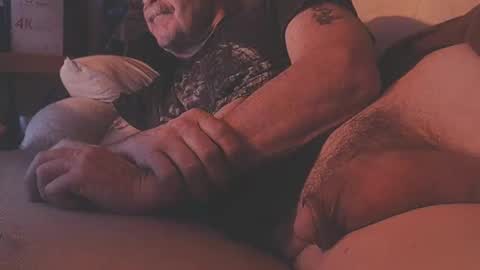 daddiesmonstercock online show from January 12, 2025, 3:49 am
