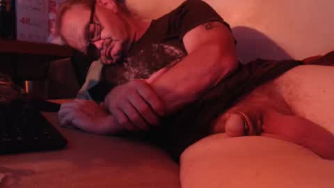 daddiesmonstercock online show from September 11, 2025, 2:44 am