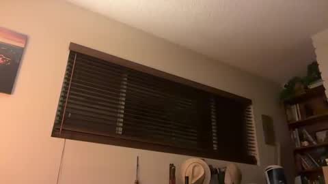 Snapshot of daddy341177 chatting on December 28, 2024, 1:17 pm daddy341177 online show from December 28, 2024, 1:17 pm