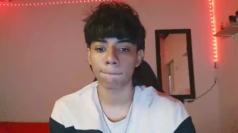 Snapshot of daddy_jesus29 chatting on December 15, 2025, 4:39 am daddy_jesus29 online show from December 15, 2025, 4:39 am