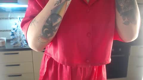 daddy moongirl online show from December 18, 2025, 3:23 am