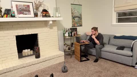 Snapshot of daddydaydrinkz chatting on December 29, 2024, 4:27 am DaddydayDrinkz online show from December 29, 2024, 4:27 am