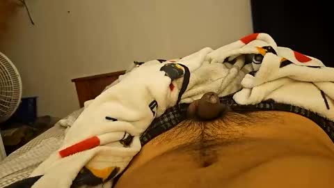 Snapshot of daddydel63 chatting on November 22, 2025, 3:33 pm daddydel63 online show from November 22, 2025, 3:33 pm