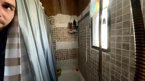 Snapshot of daddydic120402 chatting on November 7, 2025, 2:39 pm daddydic120402 online show from November 7, 2025, 2:39 pm