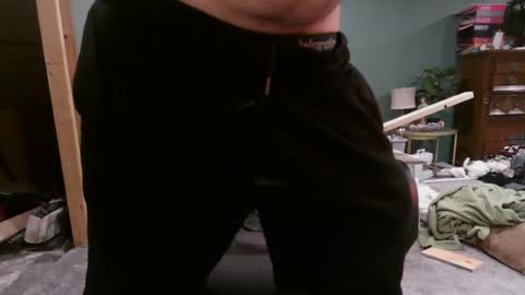 daddydic120402 online show from August 4, 2026, 3:43 am