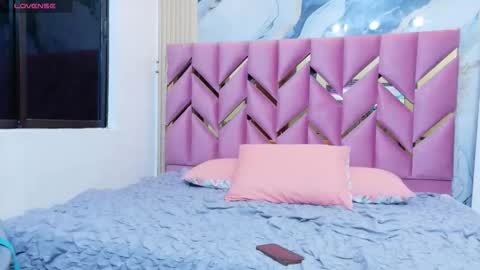 Snapshot of daddyissuesss_ chatting on November 6, 2025, 7:26 pm JAZMIN online show from November 6, 2025, 7:26 pm