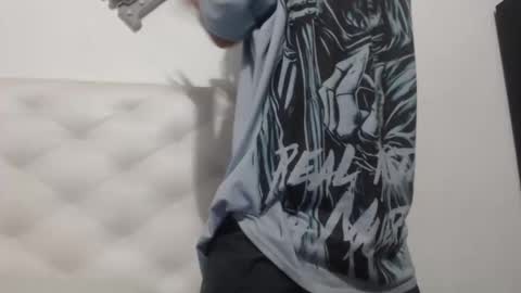 tayler online show from April 22, 2026, 7:44 am