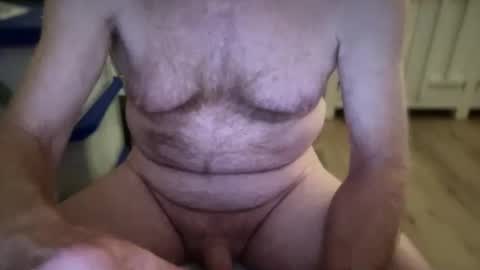 daddykumfuk online show from December 17, 2025, 1:11 am