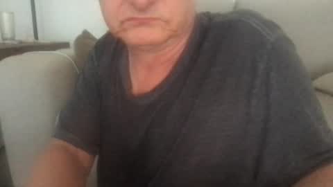 daddymike92883_1 online show from January 25, 2025, 11:11 pm