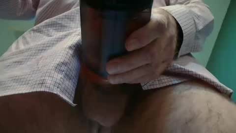 Daddy Runner online show from February 19, 2026, 12:06 am